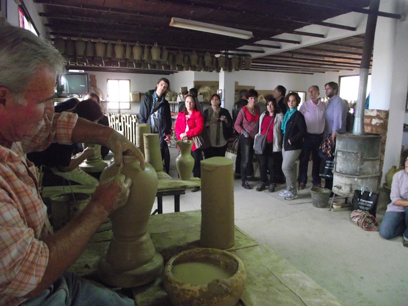 Visita a Taller tradicional de alfarería "Álvaro Montaño" 1
