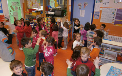 Hacer ejercicio durante las clases puede ayudar a los niños a aprender