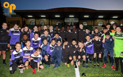 Equipos de la Escuela de Fútbol de La Rambla juegan unos amistosos con equipos de Canadá