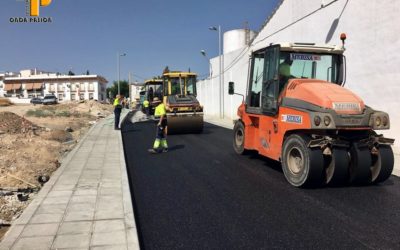 Comienza el asfaltado de calle Fuente Nueva tras las obras de saneamiento