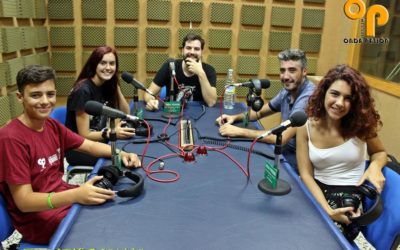 Alumnado del Curso Aproximación al Jazz visita la Emisora Municipal de Radio de La Rambla Onda Pasión