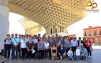 Rambleños/as descubren la historia de formidables mujeres de la literatura andaluza en la Ruta de las Escritoras por Sevilla