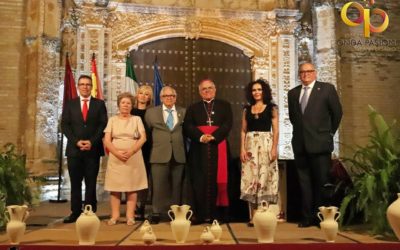 La Asociación de Artesanos Alfareros de La Rambla conmemora el Día del Alfarero con la distinción de Alfareros Honoríficos 2019 al alfarero local, Gabriel Guerrero Gálvez y al Obispo de Córdoba, Demetrio Fernández