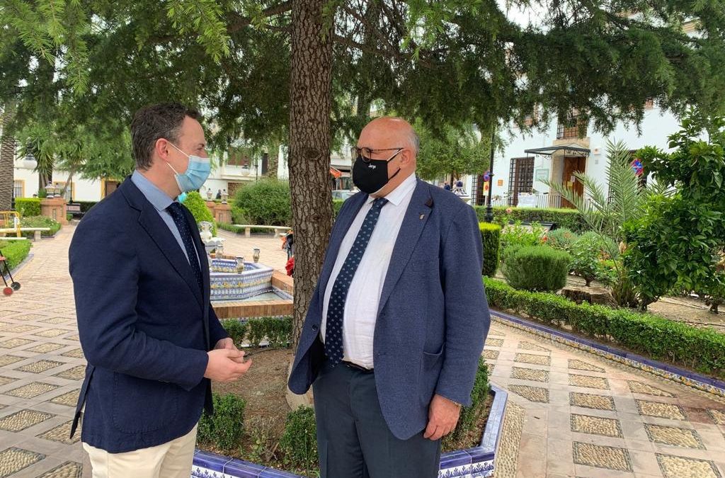 El delegado de Agricultura destaca en su visita a La Rambla el compromiso de la Junta con los productores al ampliarse el plazo para solicitar las ayudas de la PAC